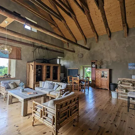 Avec Table D'hotes Et Randonnees - Fr-1-582-517 Saint-Jeures