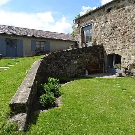Avec Table D'hotes Et Randonnees - Fr-1-582-517 Bed & Breakfast